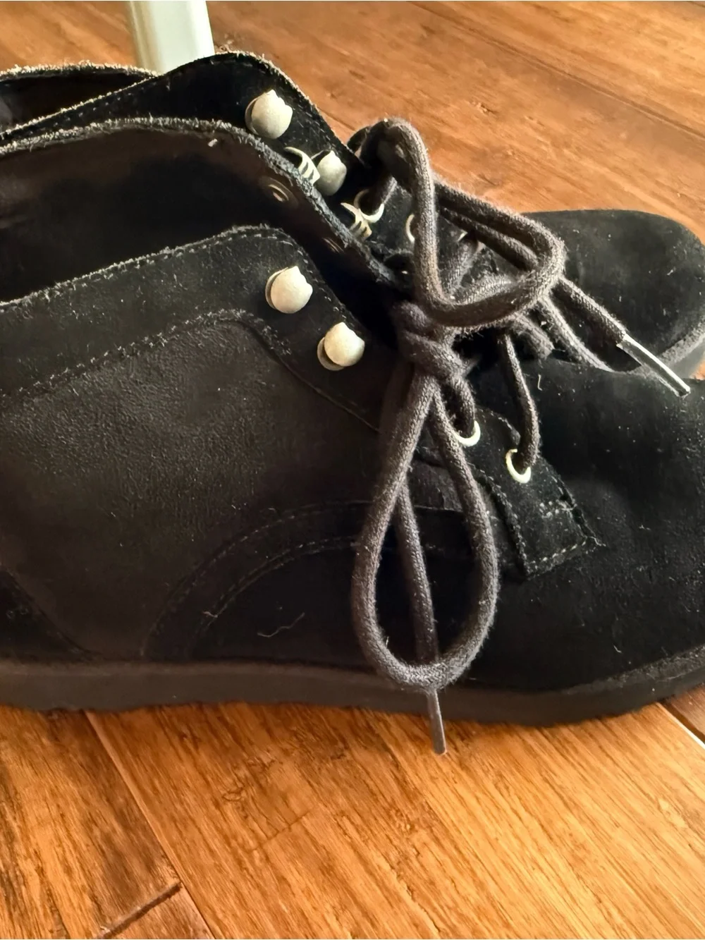 UGG womens Black Suede Short Lace-Up Boots 7.5
